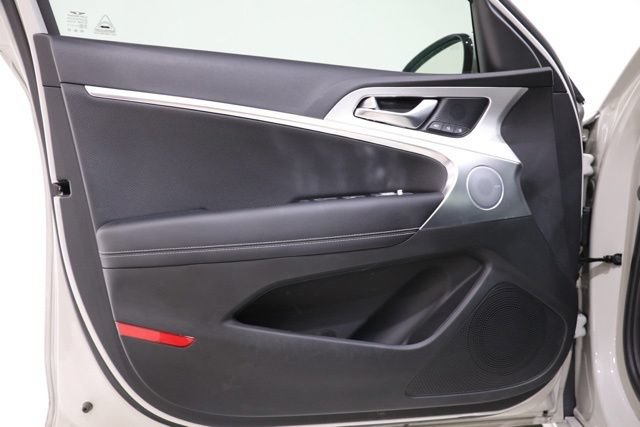 Used 2026 Genesis G70 2.5T Prestige AWD/4WD image 19