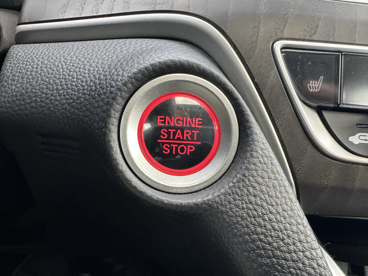 Used 2018 Honda Accord EX-L image 19