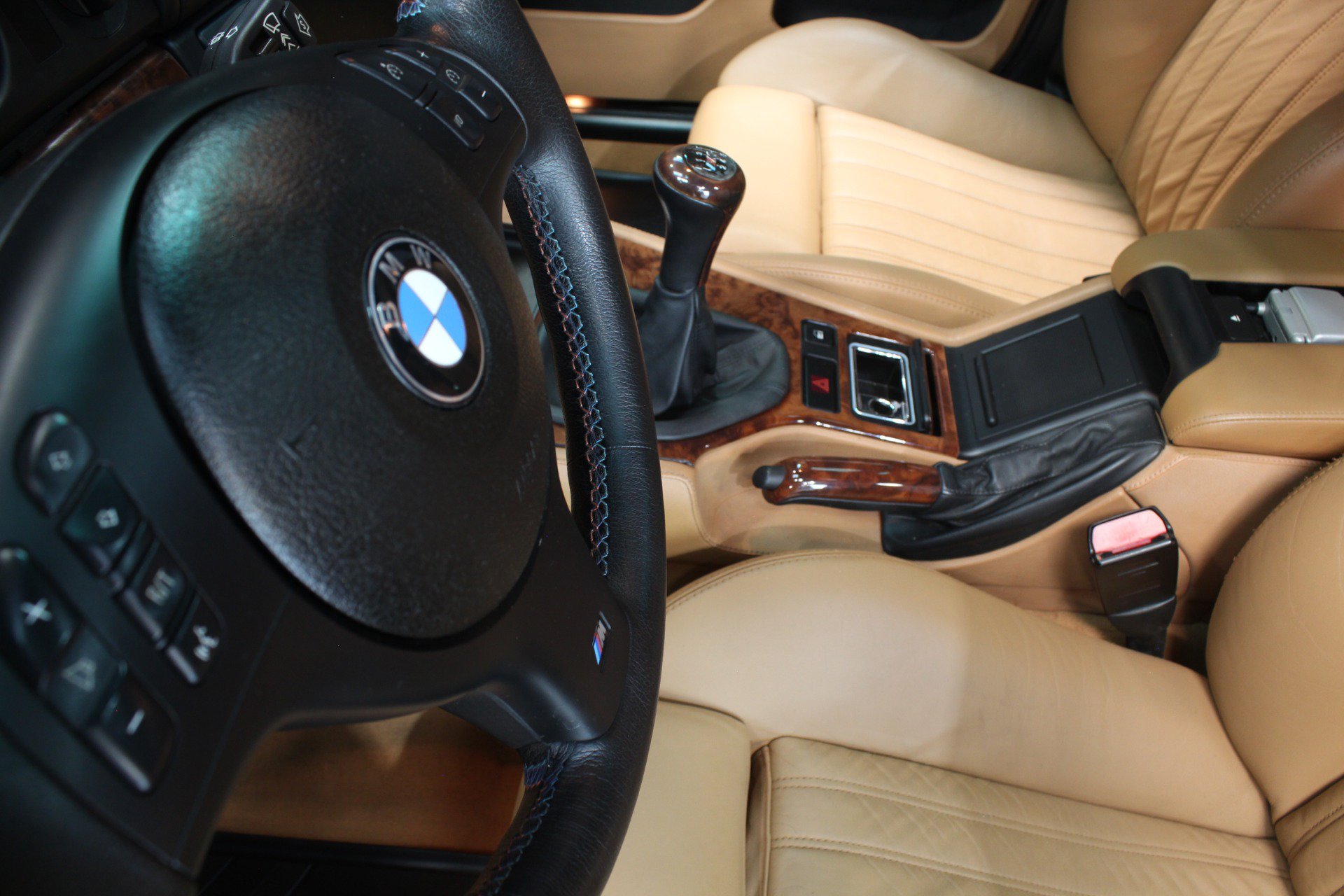 Used 2002 BMW M5 RWD image 40