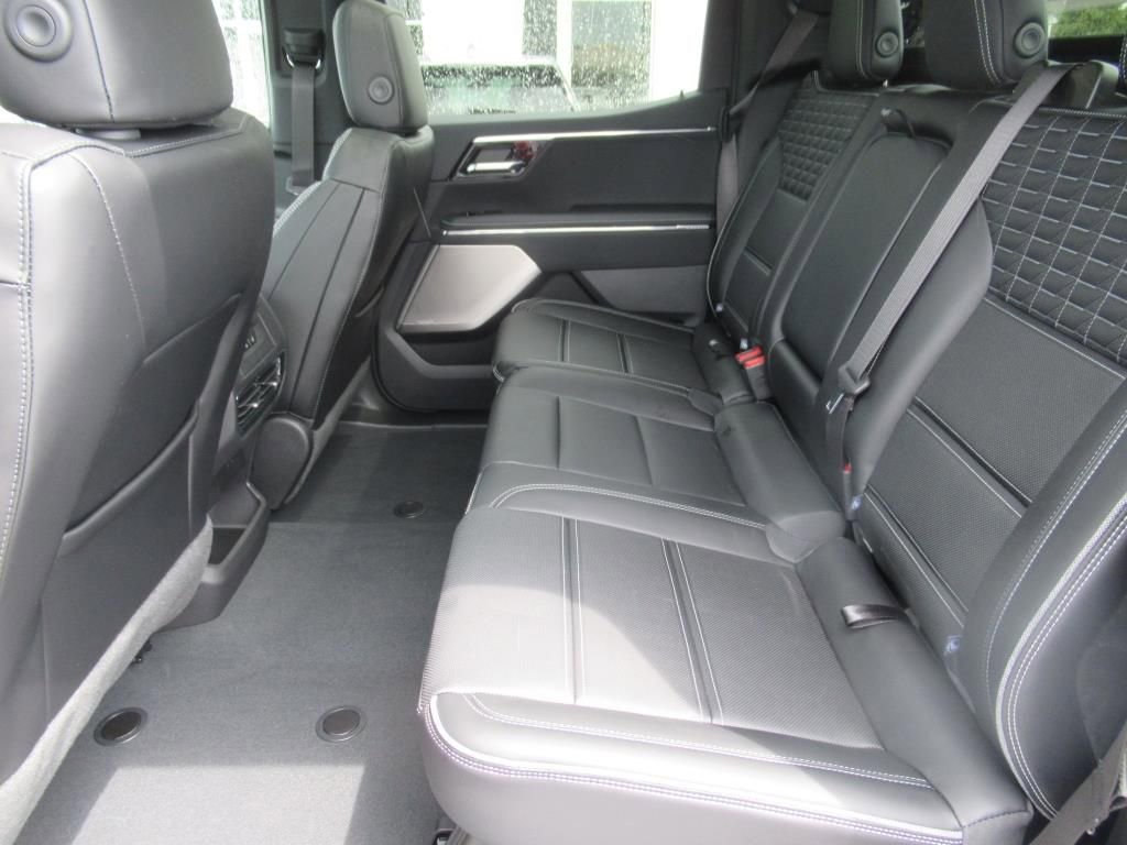 New 2025 GMC Sierra EV Denali image 27