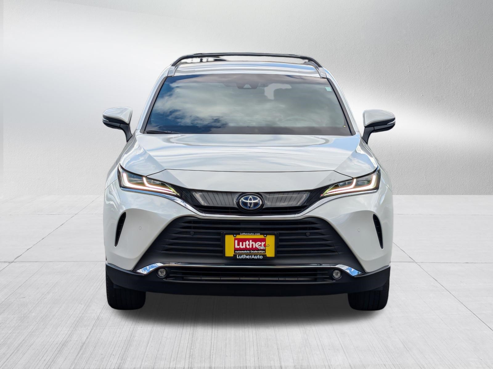 Used 2024 Toyota Venza XLE AWD/4WD video 2