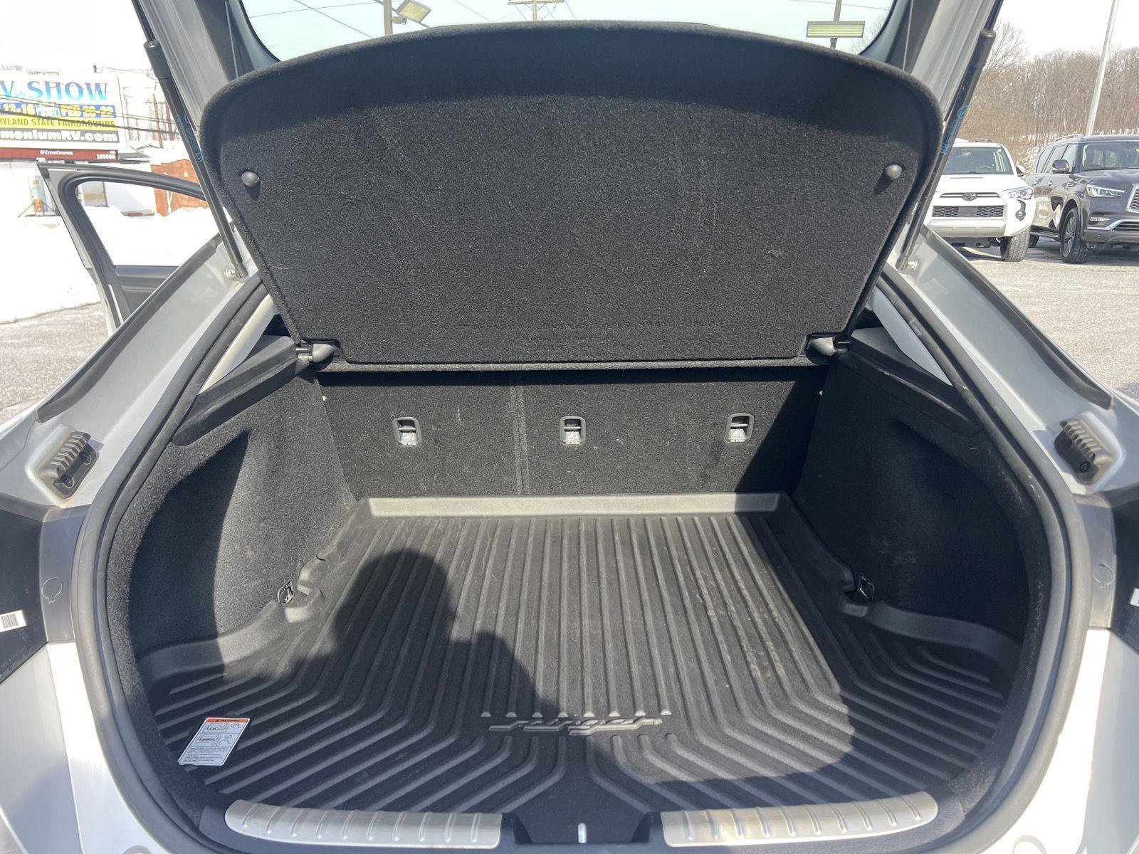 Used 2018 Kia Stinger image 16