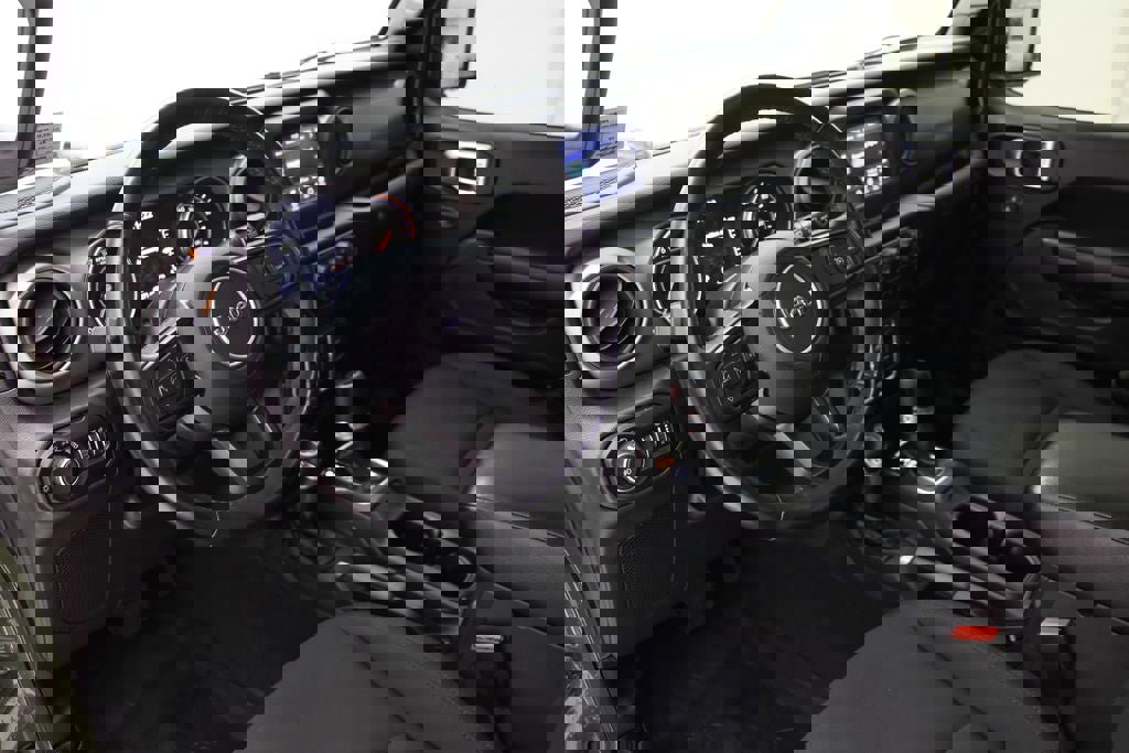 Used 2021 Jeep Wrangler Unlimited Sport image 14