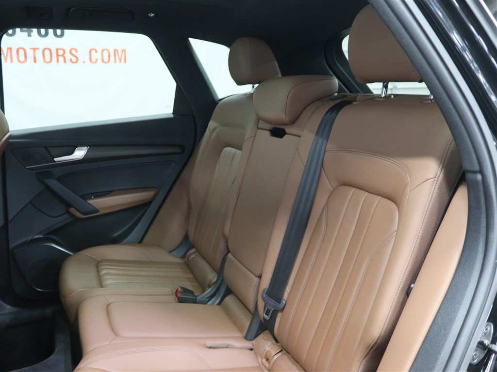 Used 2023 Audi Q5 2.0T Premium w/ Convenience Package AWD/4WD image 16