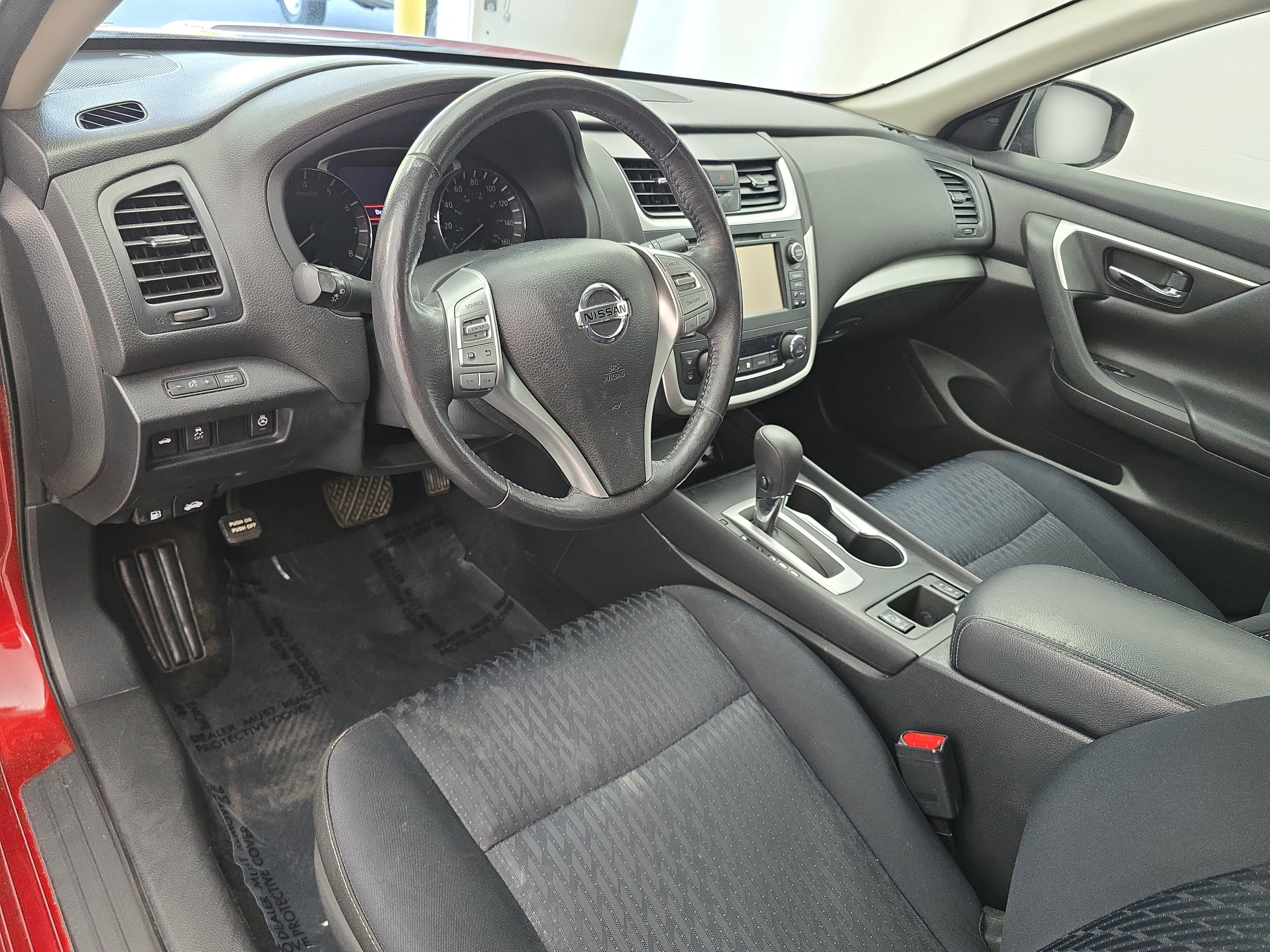 Used 2017 Nissan Altima 2.5 SV w/ Convenience Package FWD image 15