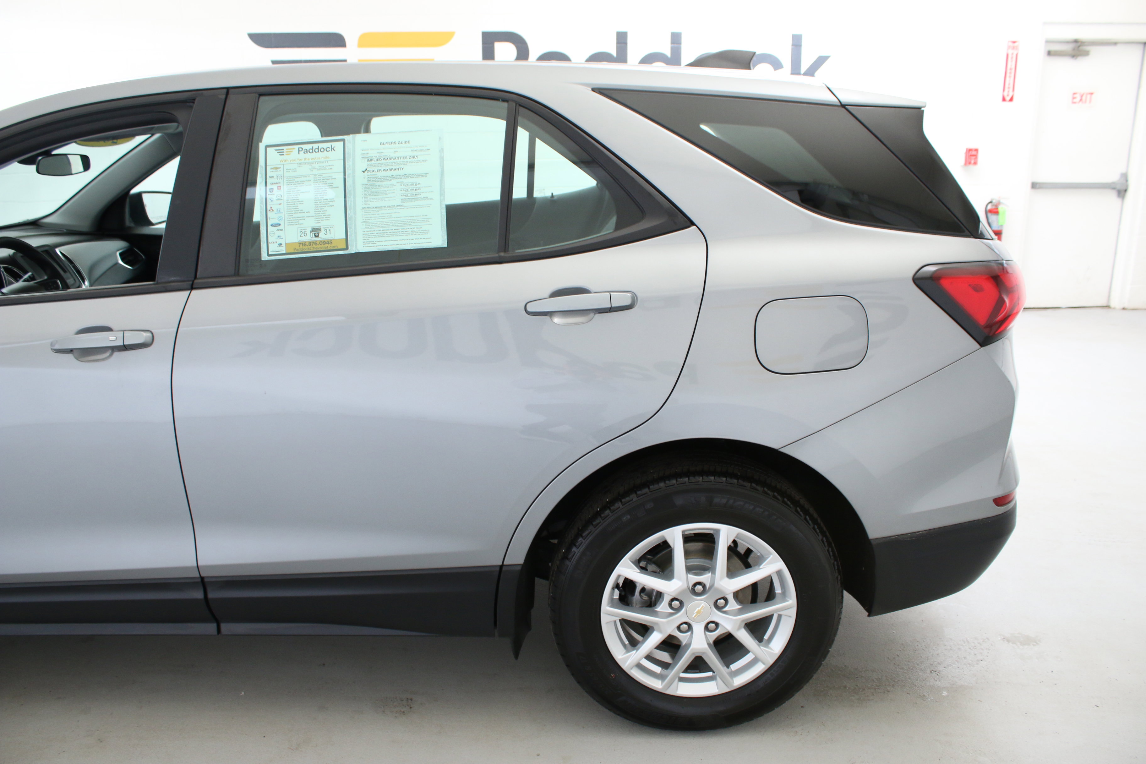 Used 2023 Chevrolet Equinox LS FWD image 6