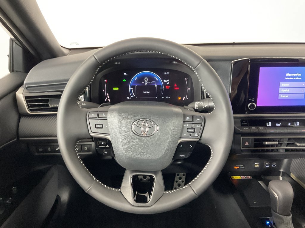 New 2026 Toyota Camry SE FWD image 10