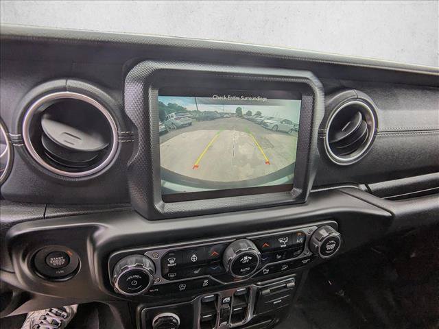 Used 2021 Jeep Wrangler Unlimited Sahara AWD/4WD image 12