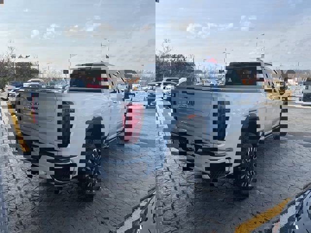 New 2026 GMC Sierra 2500 Denali Ultimate image 4