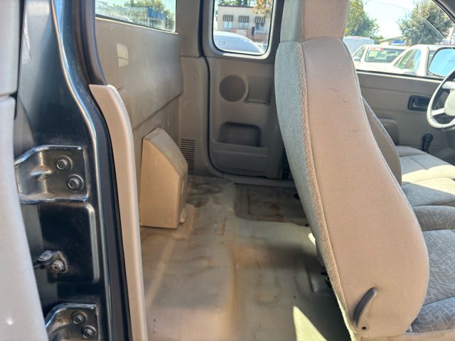 Used 2007 Chevrolet Colorado W/T image 13