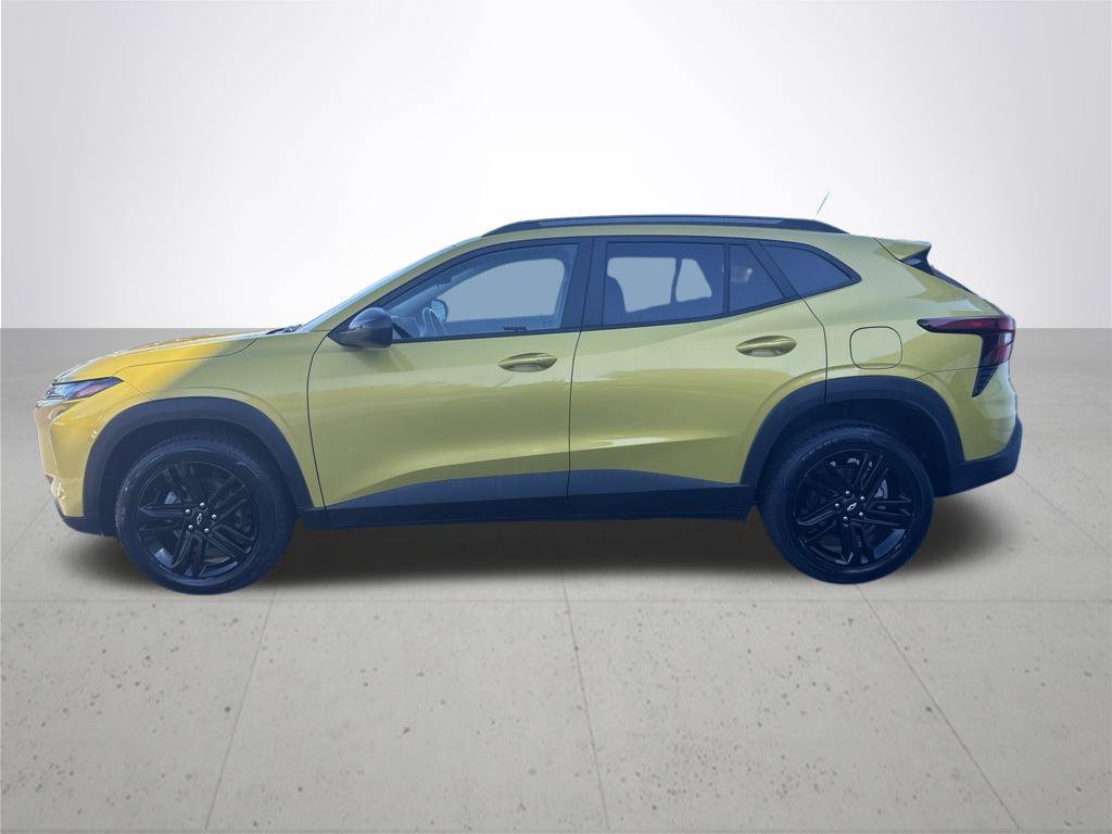 Used 2024 Chevrolet Trax ACTIV FWD image 11