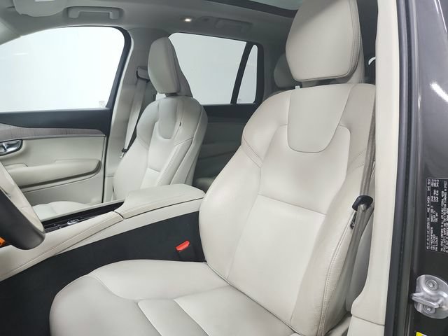 Used 2023 Volvo XC90 B6 Core AWD/4WD image 10