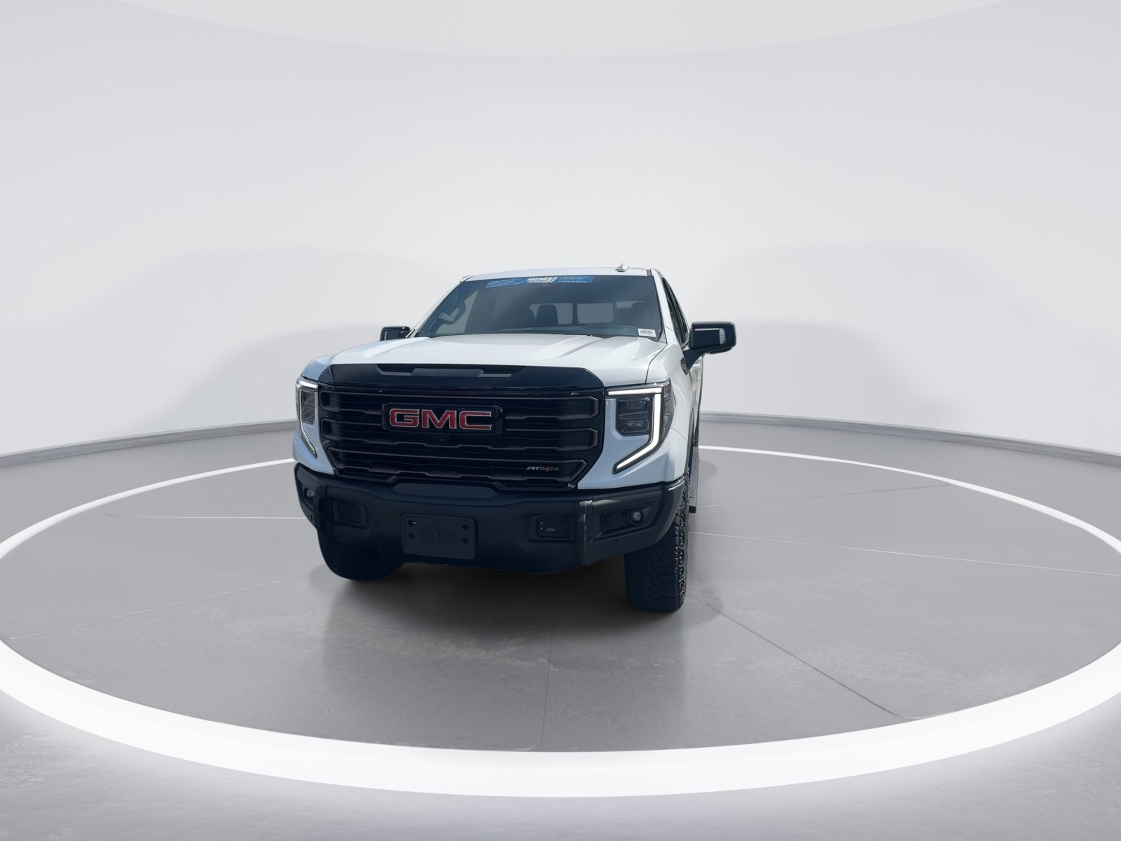 Used 2024 GMC Sierra 1500 AT4X image 3