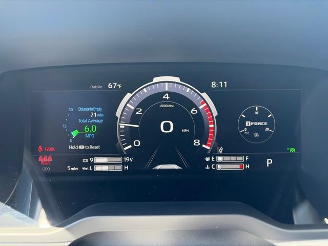 New 2026 Toyota Tundra Limited AWD/4WD image 17