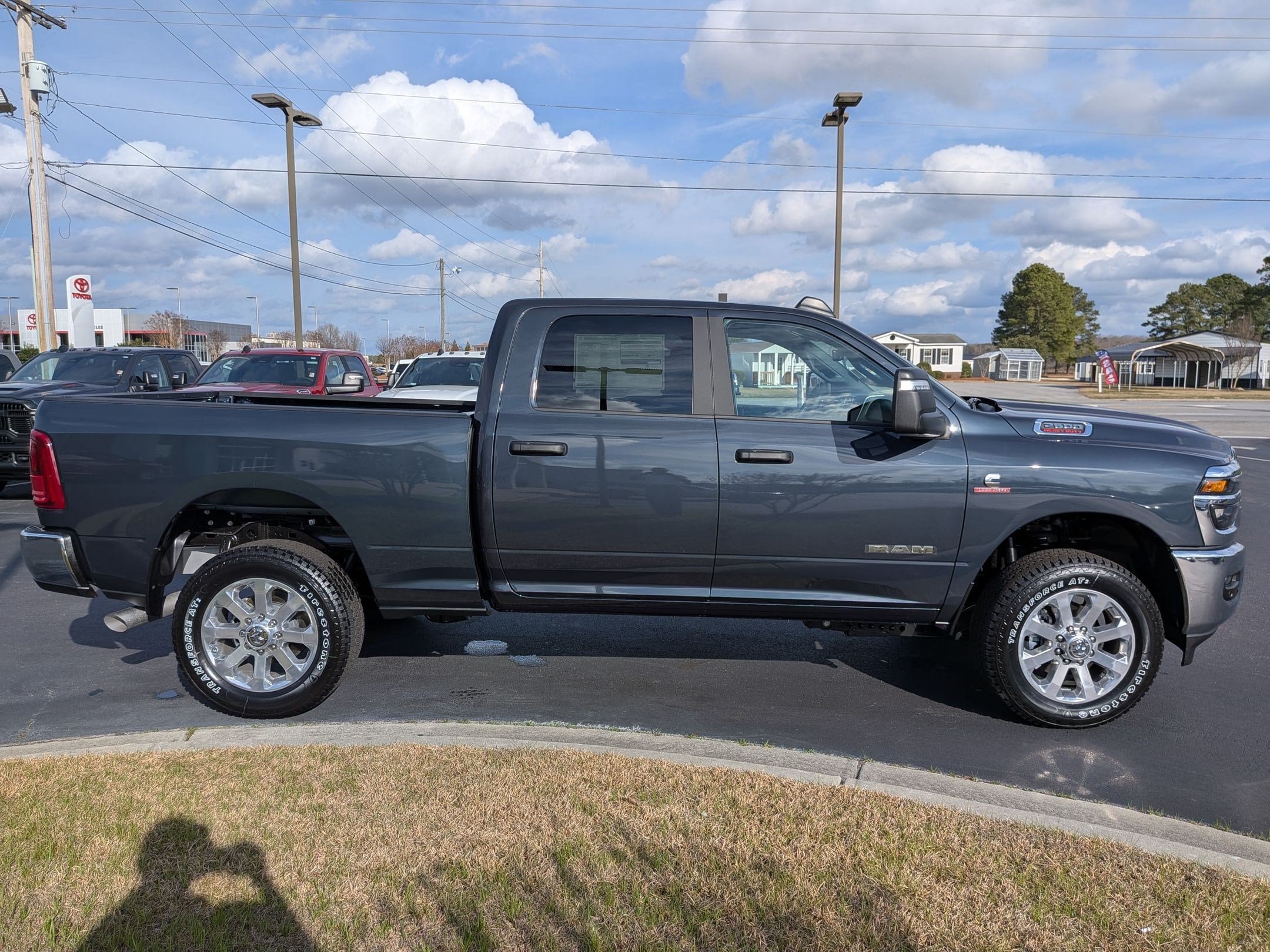 New 2026 RAM 2500 Big Horn AWD/4WD image 4