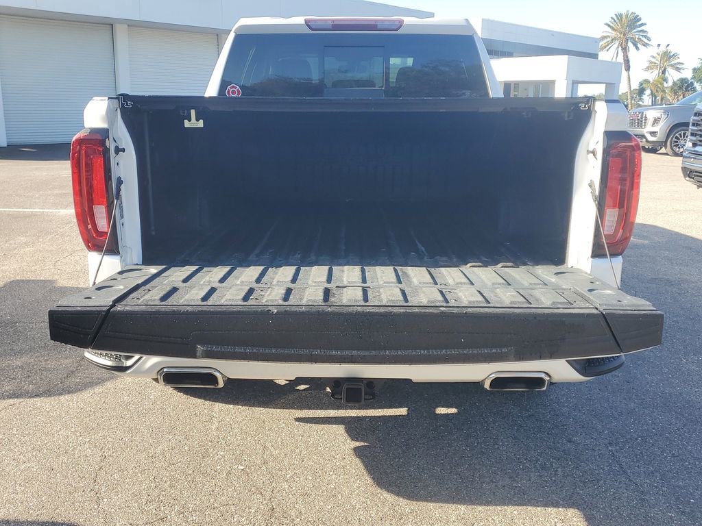 Used 2022 GMC Sierra 1500 Denali w/ Driver Alert Package II AWD/4WD image 10