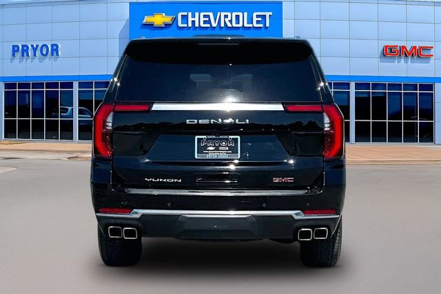 Used 2025 GMC Yukon XL Denali AWD/4WD image 6