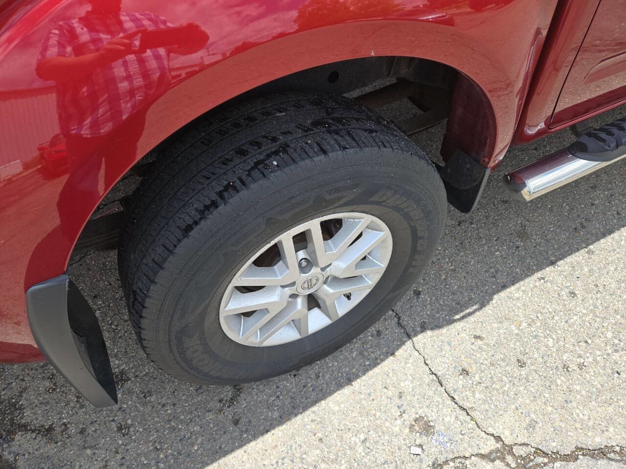 Used 2019 Nissan Frontier SV image 13