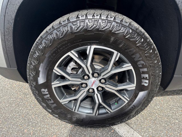 Used 2024 GMC Acadia AT4 w/ LPO, Floor Liner Package AWD/4WD image 11