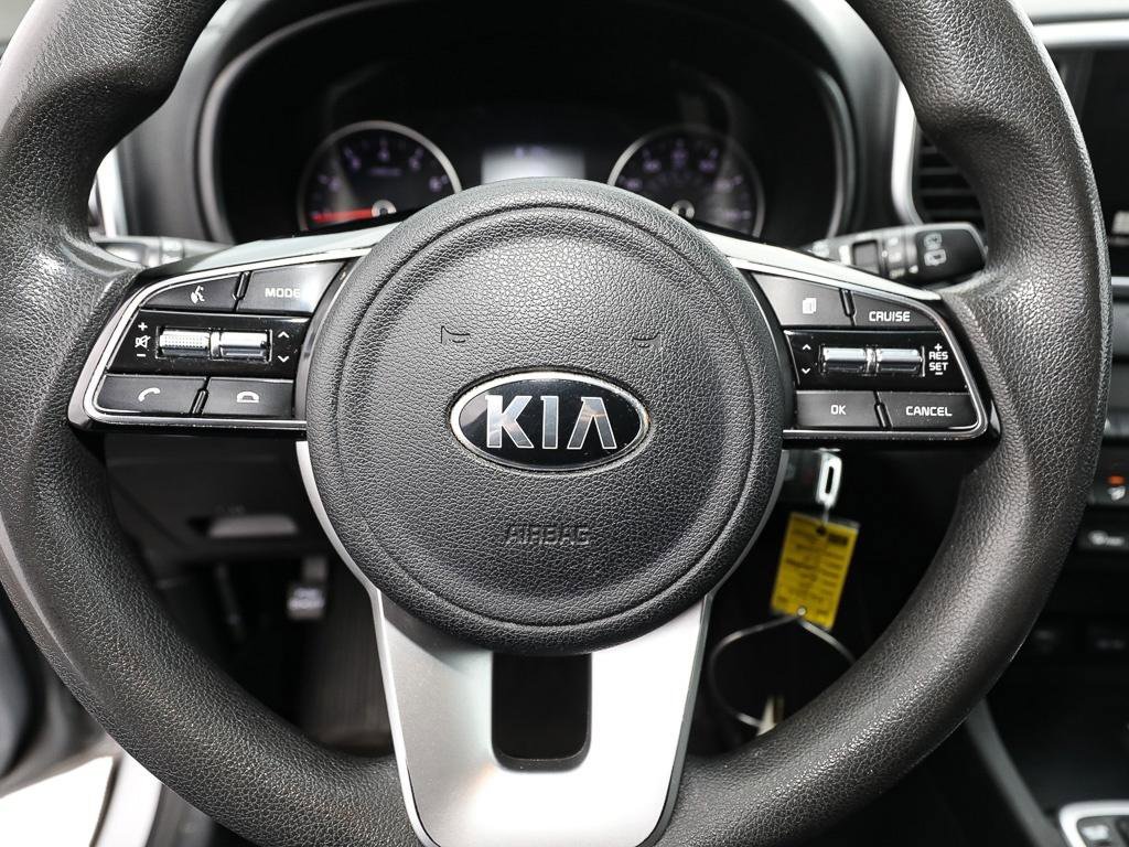 Used 2020 Kia Sportage LX image 13