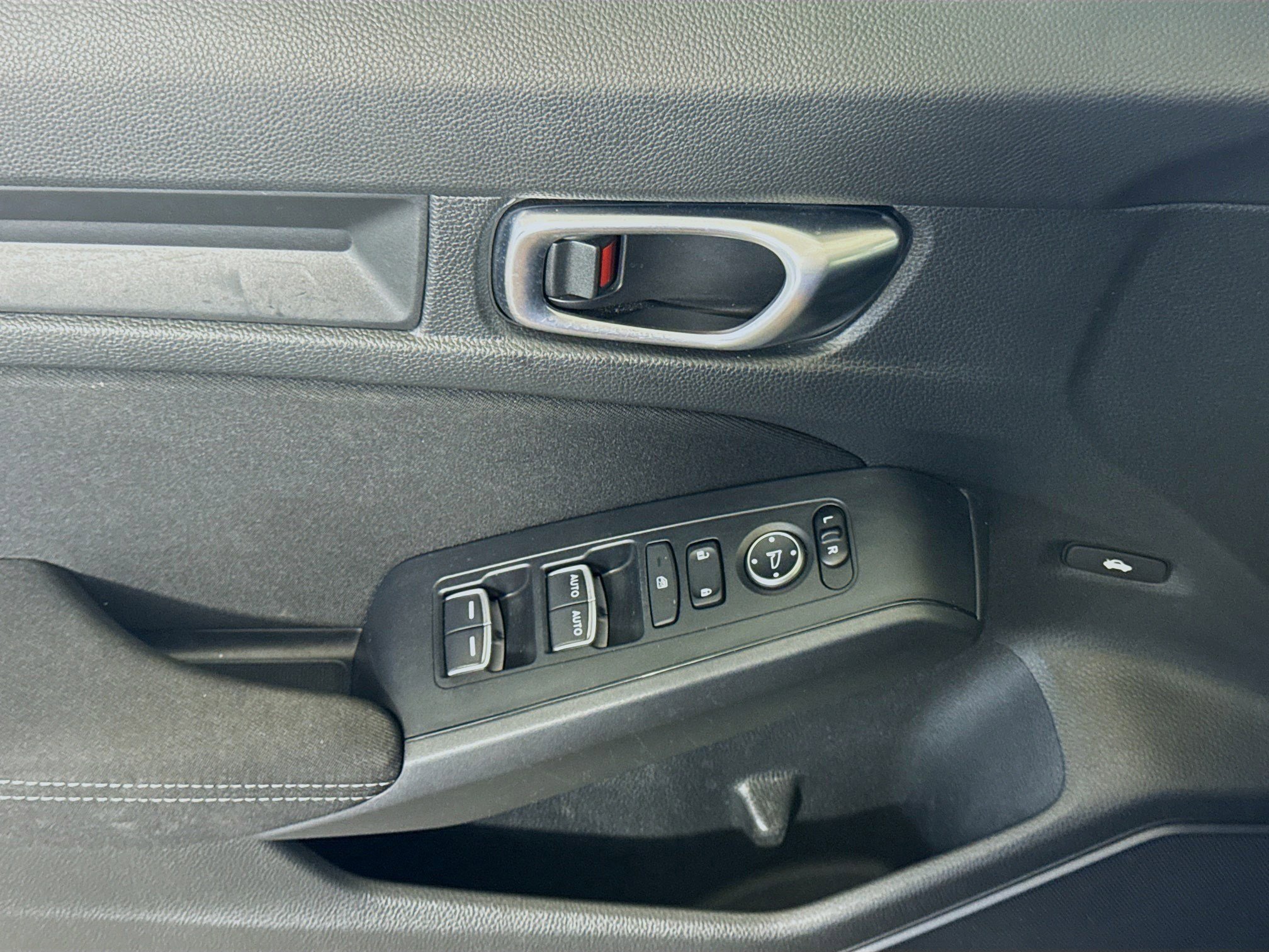 Used 2022 Honda Civic LX image 24