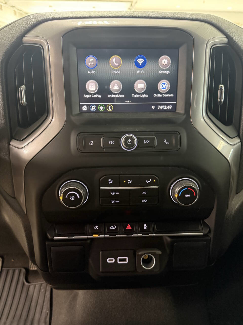 Used 2022 Chevrolet Silverado 1500 Custom image 9