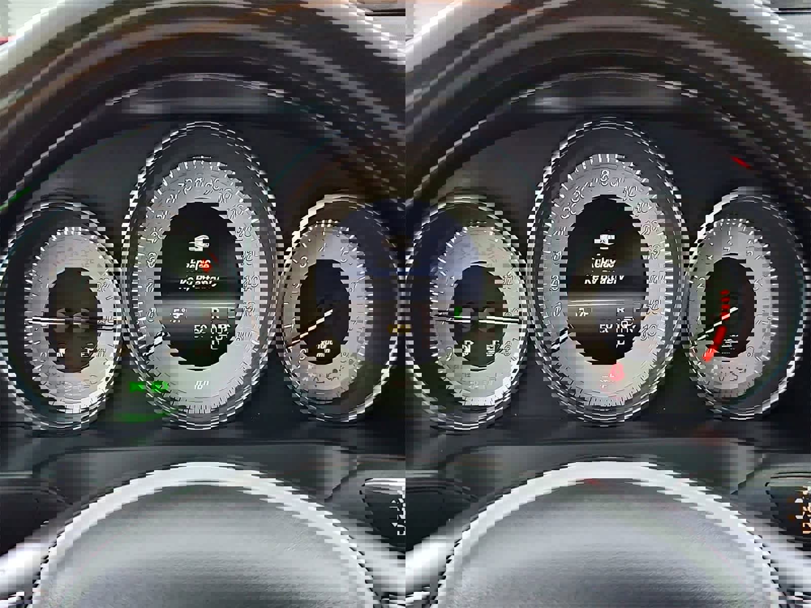 Used 2014 Mercedes-Benz E 350 Cabriolet image 34