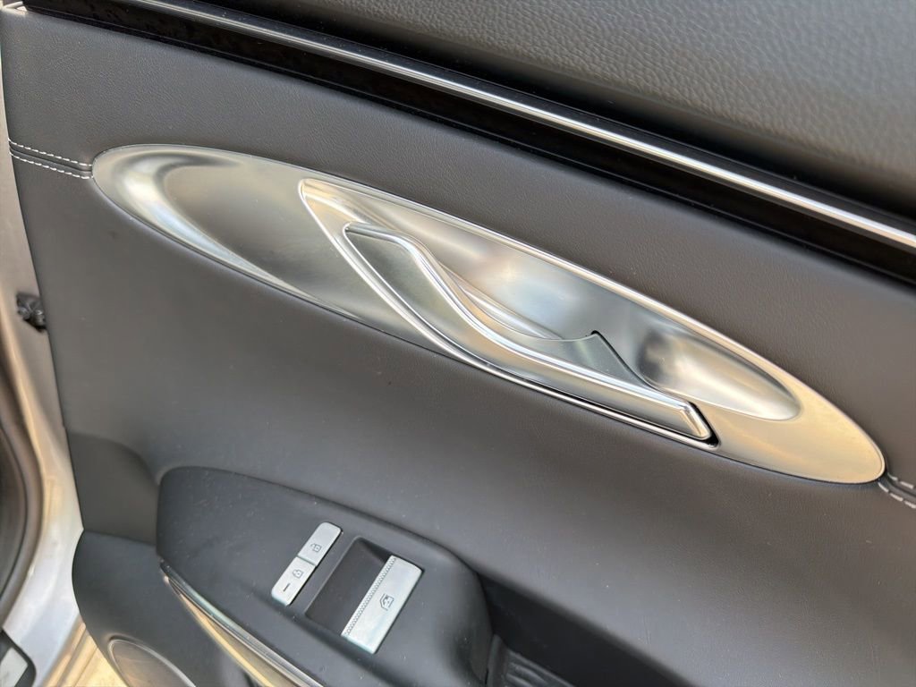 Used 2025 Genesis GV70 2.5T image 28