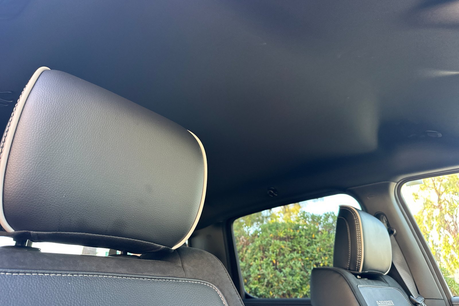 New 2026 RAM 1500 Laramie AWD/4WD image 15