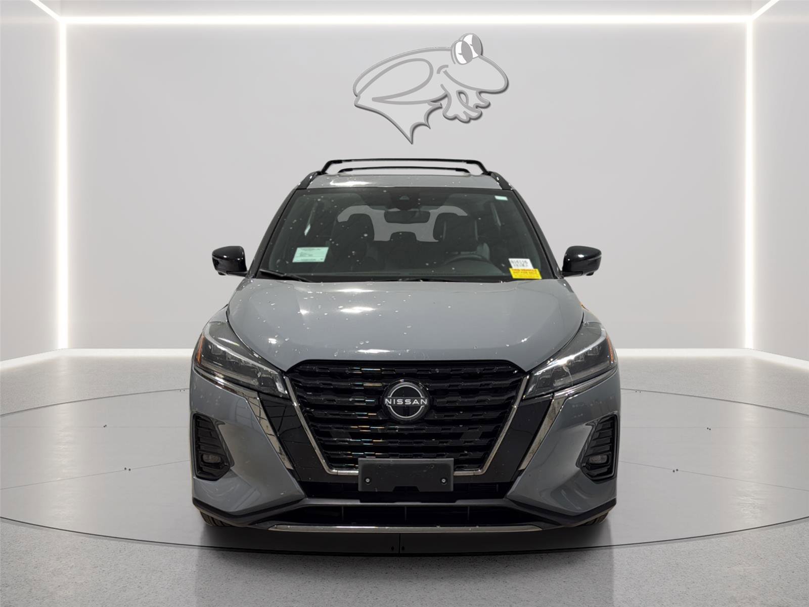 Used 2024 Nissan Kicks SR w/ SR Premium Package FWD image 8