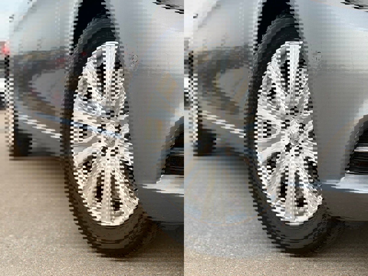 Used 2015 Mercedes-Benz S 550 Sedan image 10