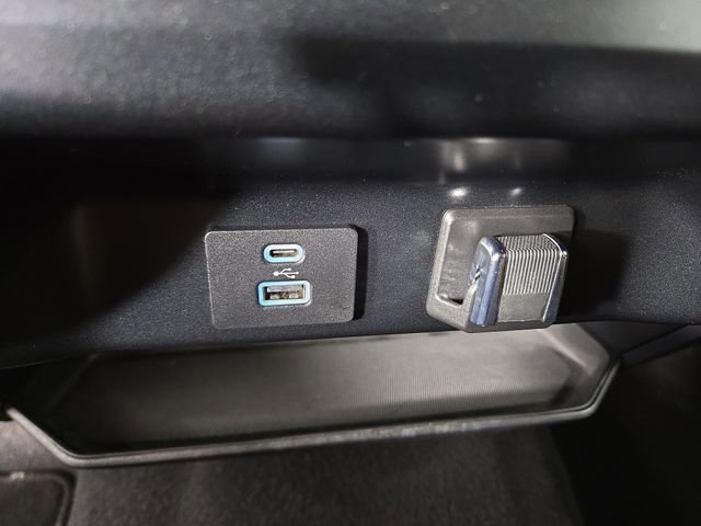 Used 2023 Ford F150 XLT AWD/4WD image 26