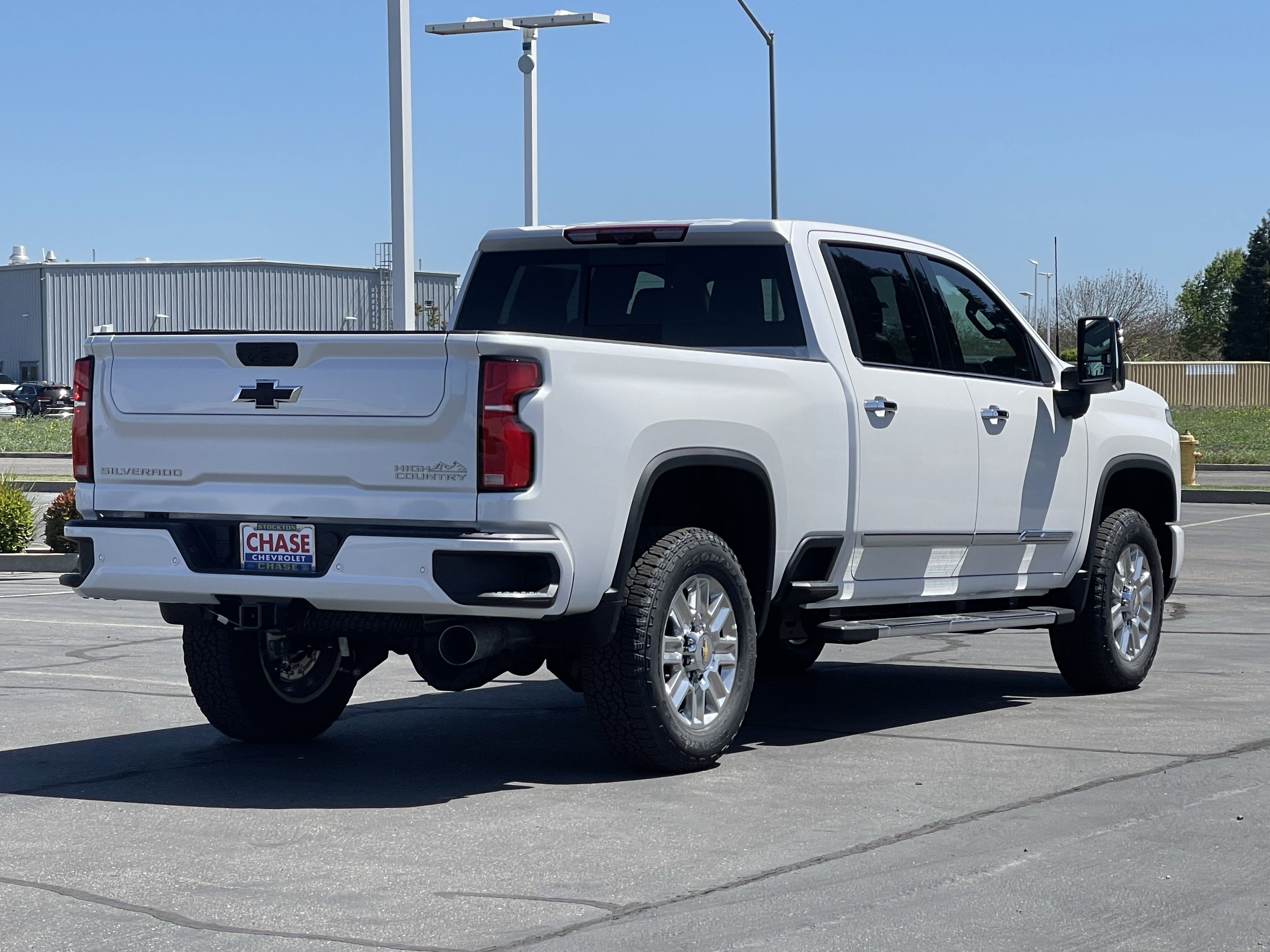 New 2025 Chevrolet Silverado 2500 High Country w/ Technology Package image 6