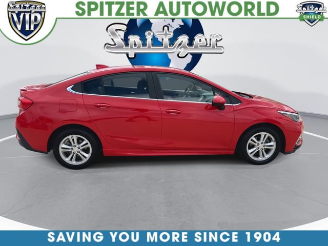 Used 2018 Chevrolet Cruze LT w/ Convenience Package image 10