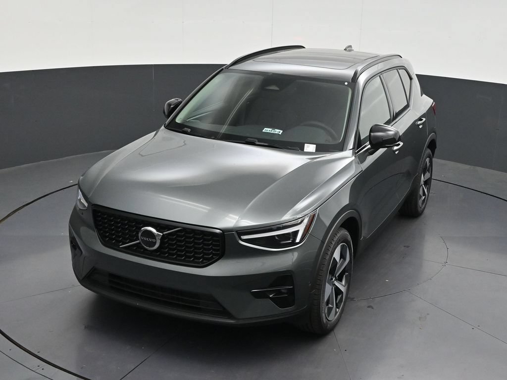 New 2026 Volvo XC40 B5 Plus w/ Climate Package AWD/4WD image 21