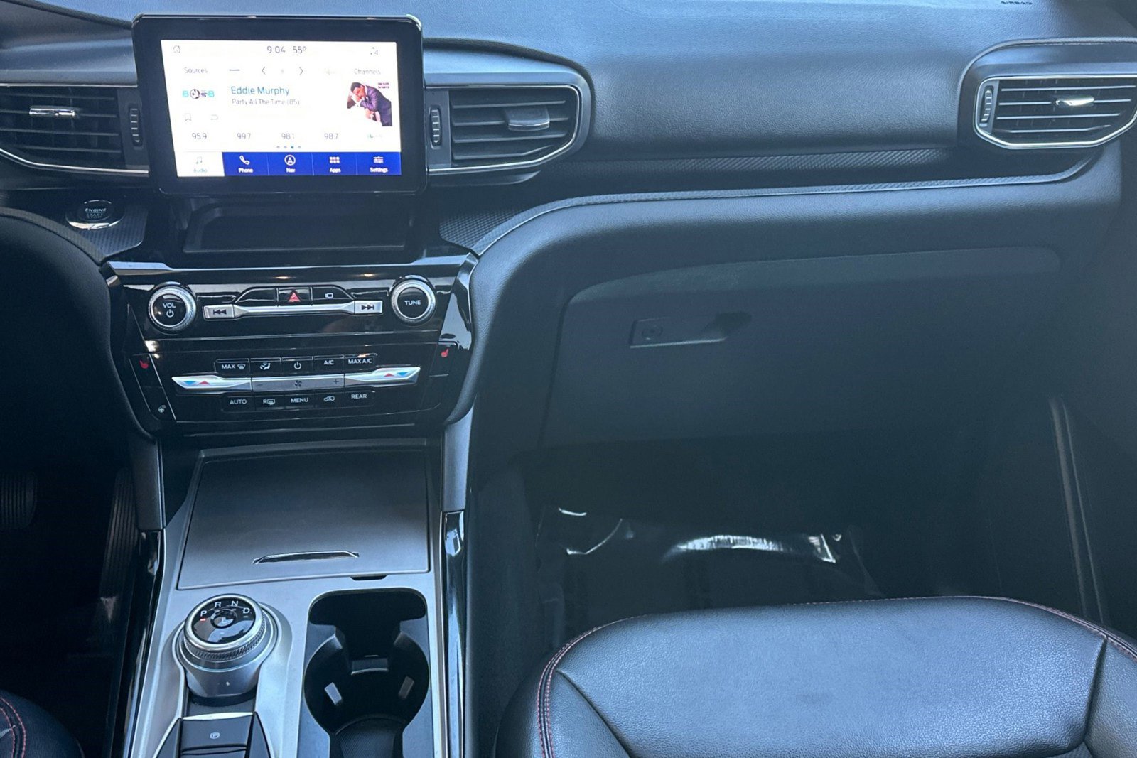 Used 2022 Ford Explorer ST-Line w/ Class IV Trailer Tow Package image 29