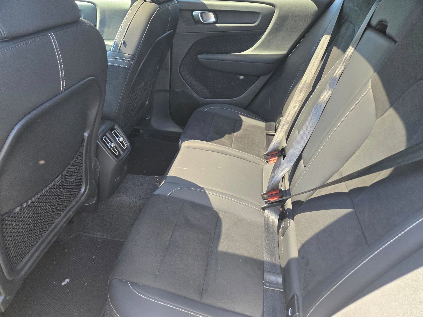 Used 2023 Volvo C40 P8 Recharge Plus AWD/4WD image 15