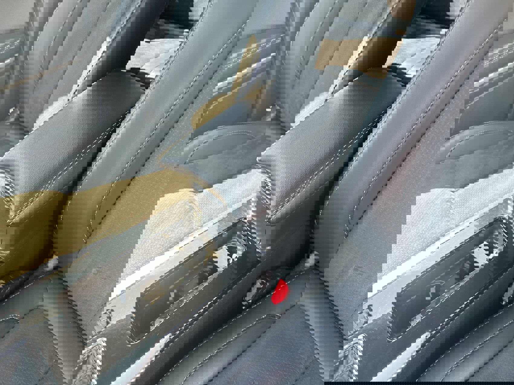 Used 2024 Mitsubishi Eclipse Cross SE image 21