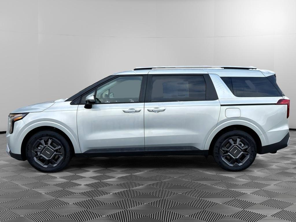 New 2026 Kia Carnival EX FWD image 7