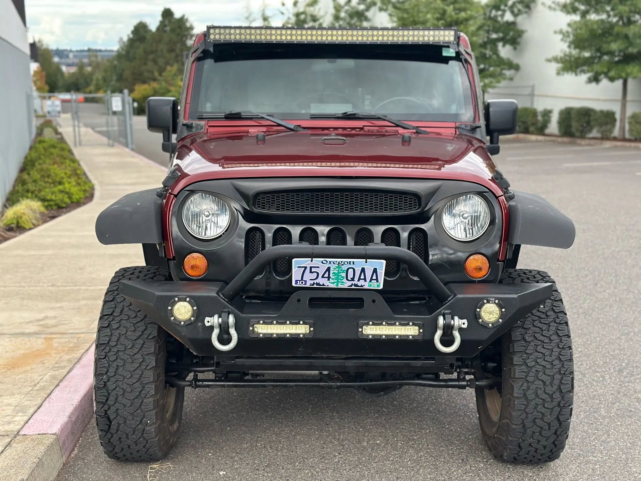 Used 2010 Jeep Wrangler Unlimited Rubicon w/ Dual Top Group image 25