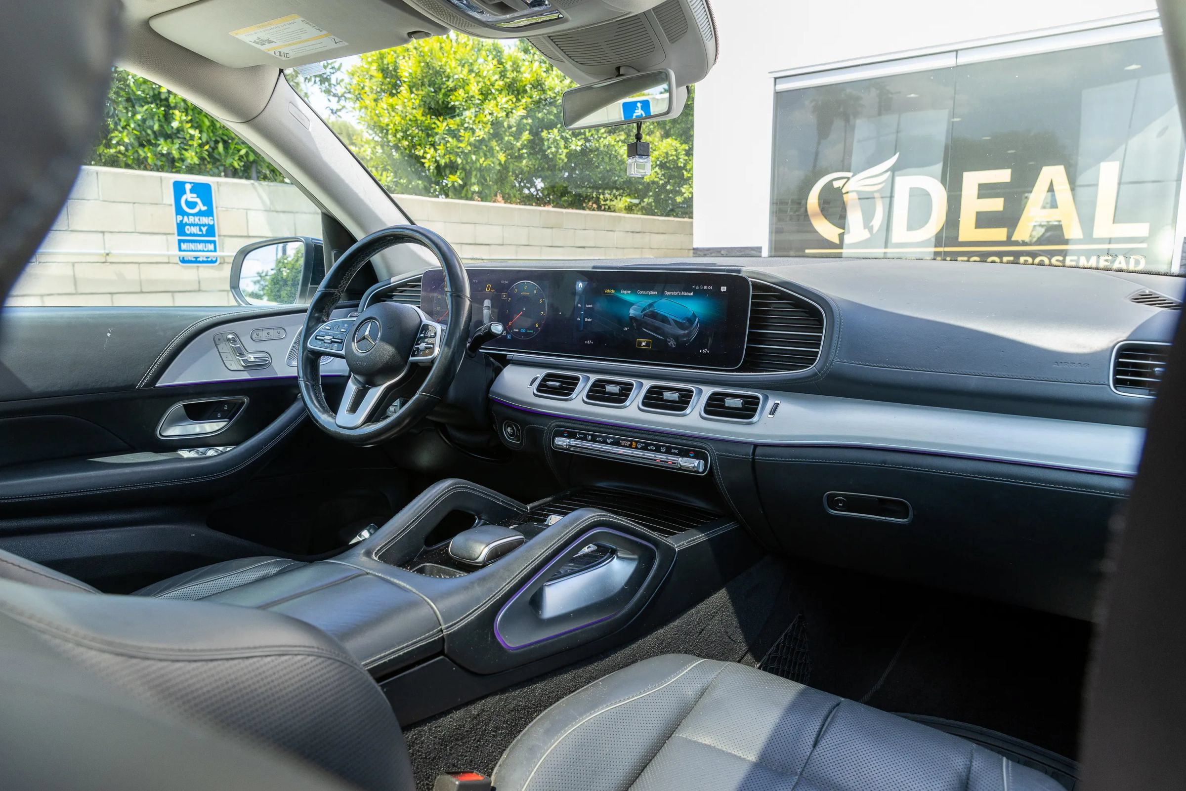 Used 2020 Mercedes-Benz GLE 450 4MATIC image 36