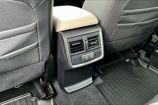 Used 2023 Subaru Forester Premium image 10