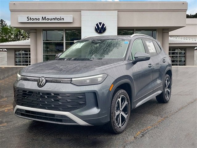 New 2026 Volkswagen Tiguan SE
