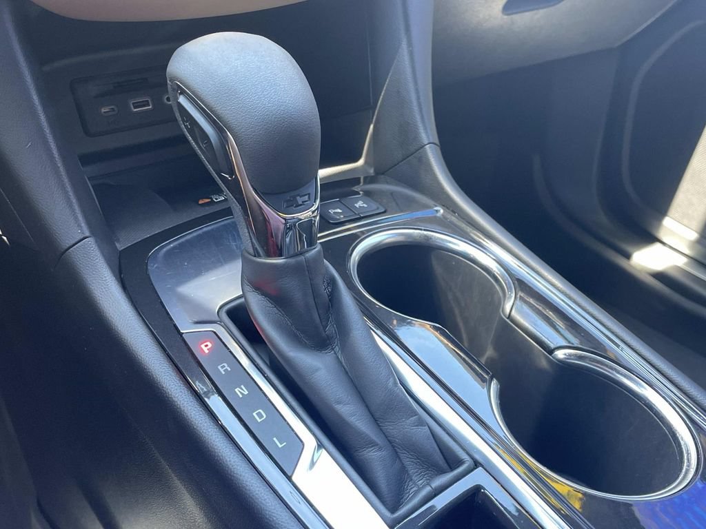 Used 2022 Chevrolet Equinox Premier FWD image 25