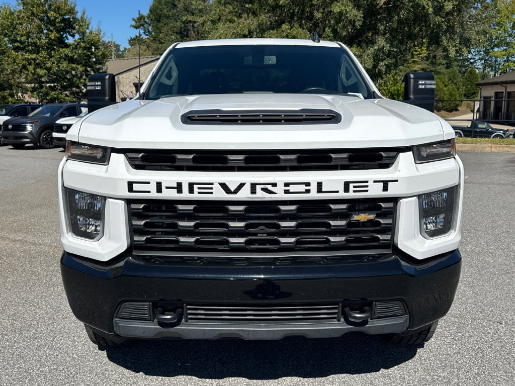 Used 2022 Chevrolet Silverado 2500 Custom w/ Custom Value Package AWD/4WD image 3