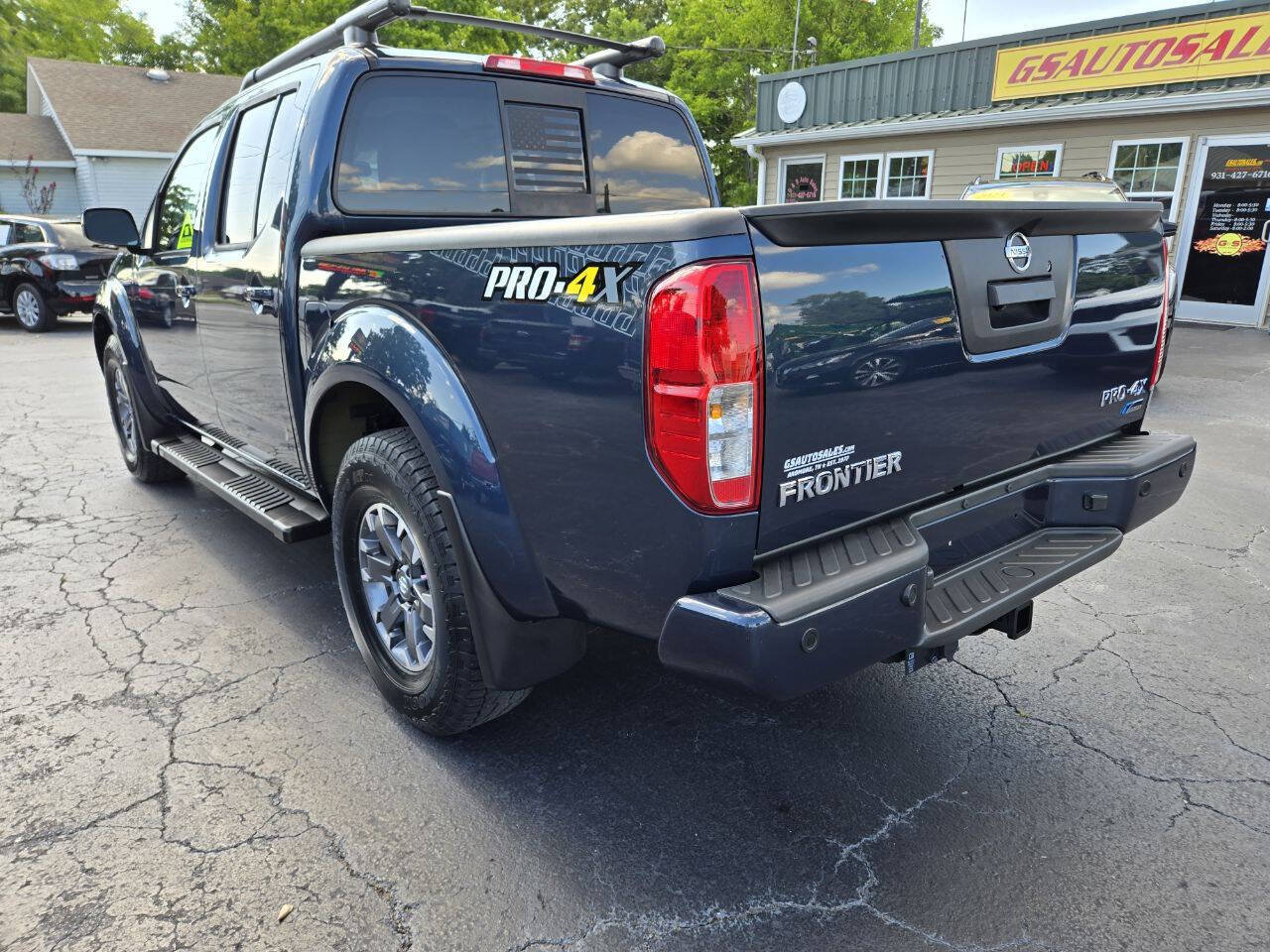 Used 2017 Nissan Frontier PRO-4X w/ Pro-4x Luxury Package AWD/4WD image 4