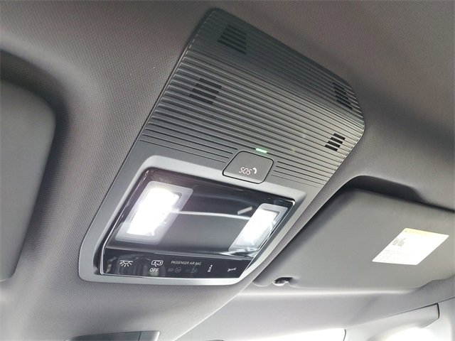 New 2025 Volkswagen ID. Buzz Pro S image 27