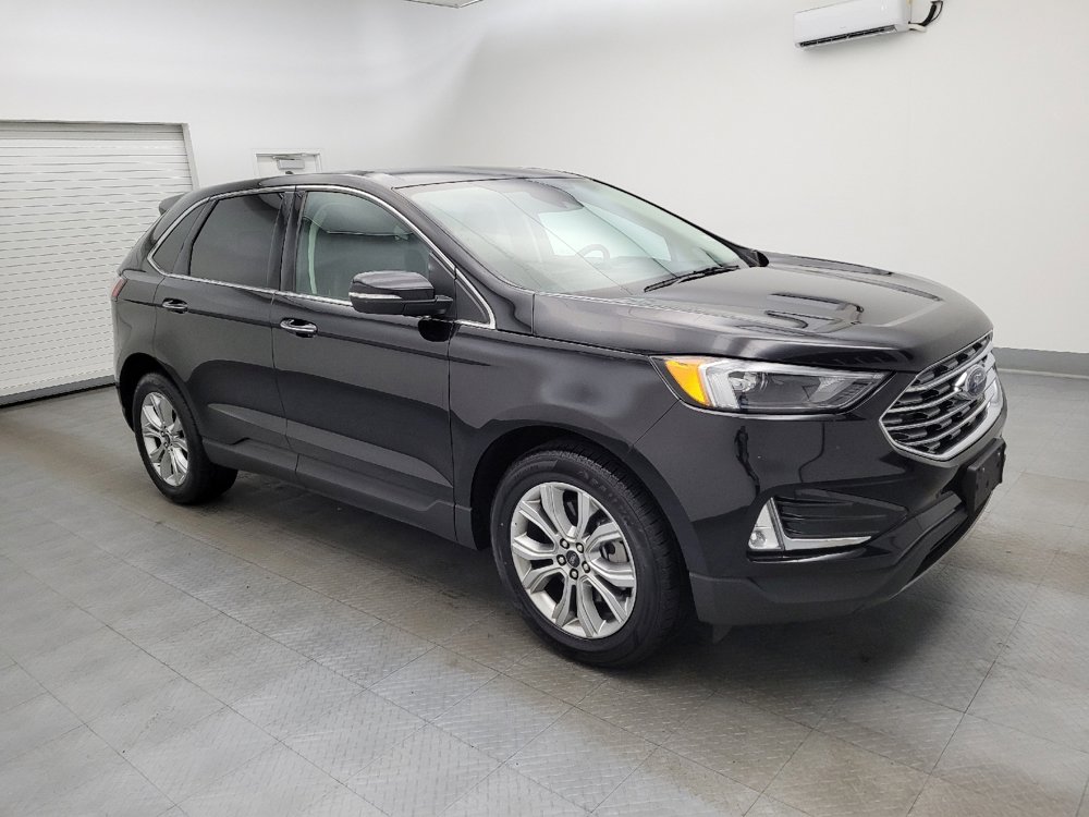 Used 2024 Ford Edge Titanium image 11