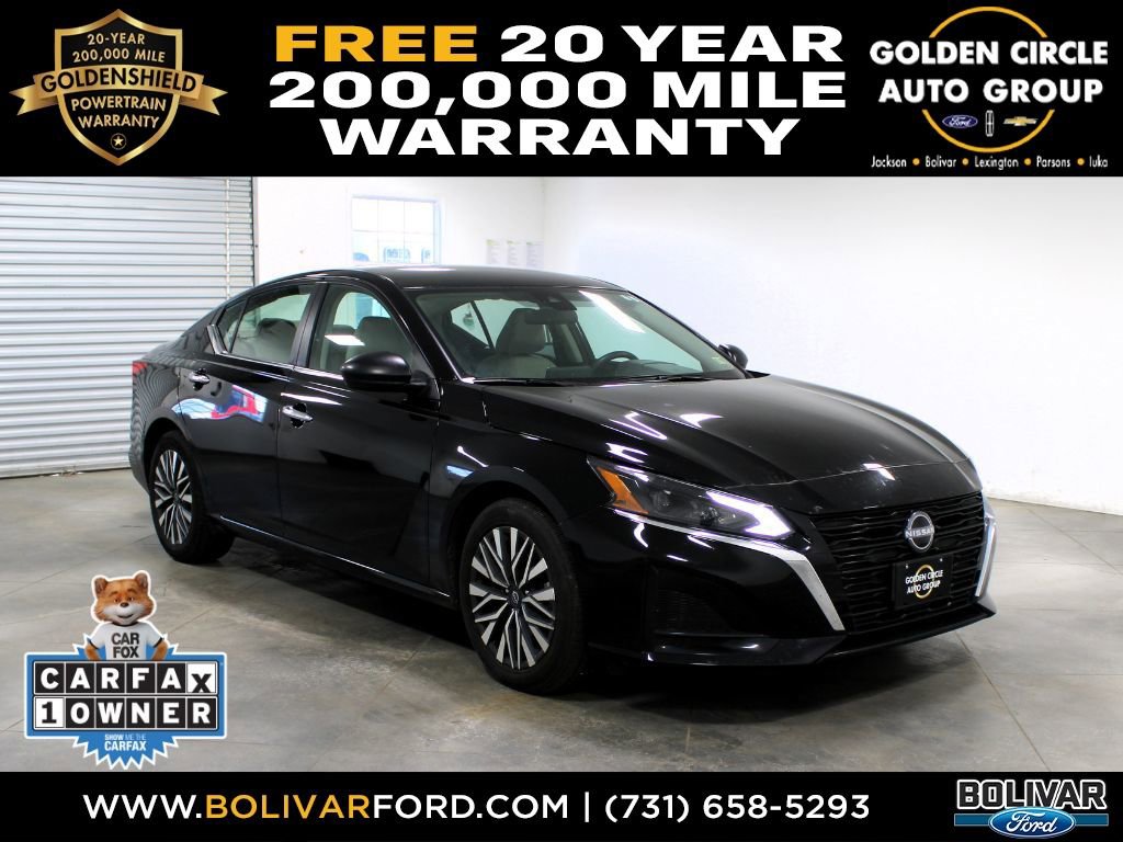 Used 2025 Nissan Altima 2.5 SV image 1