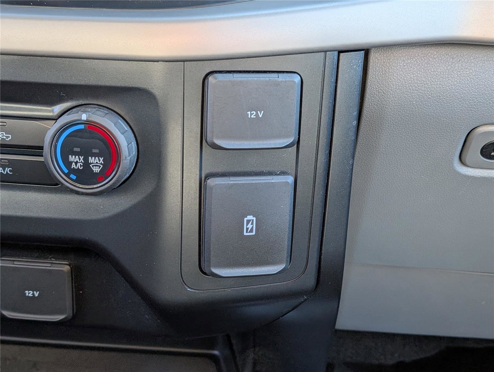 Used 2021 Ford F150 XL w/ Trailer Tow Package image 22